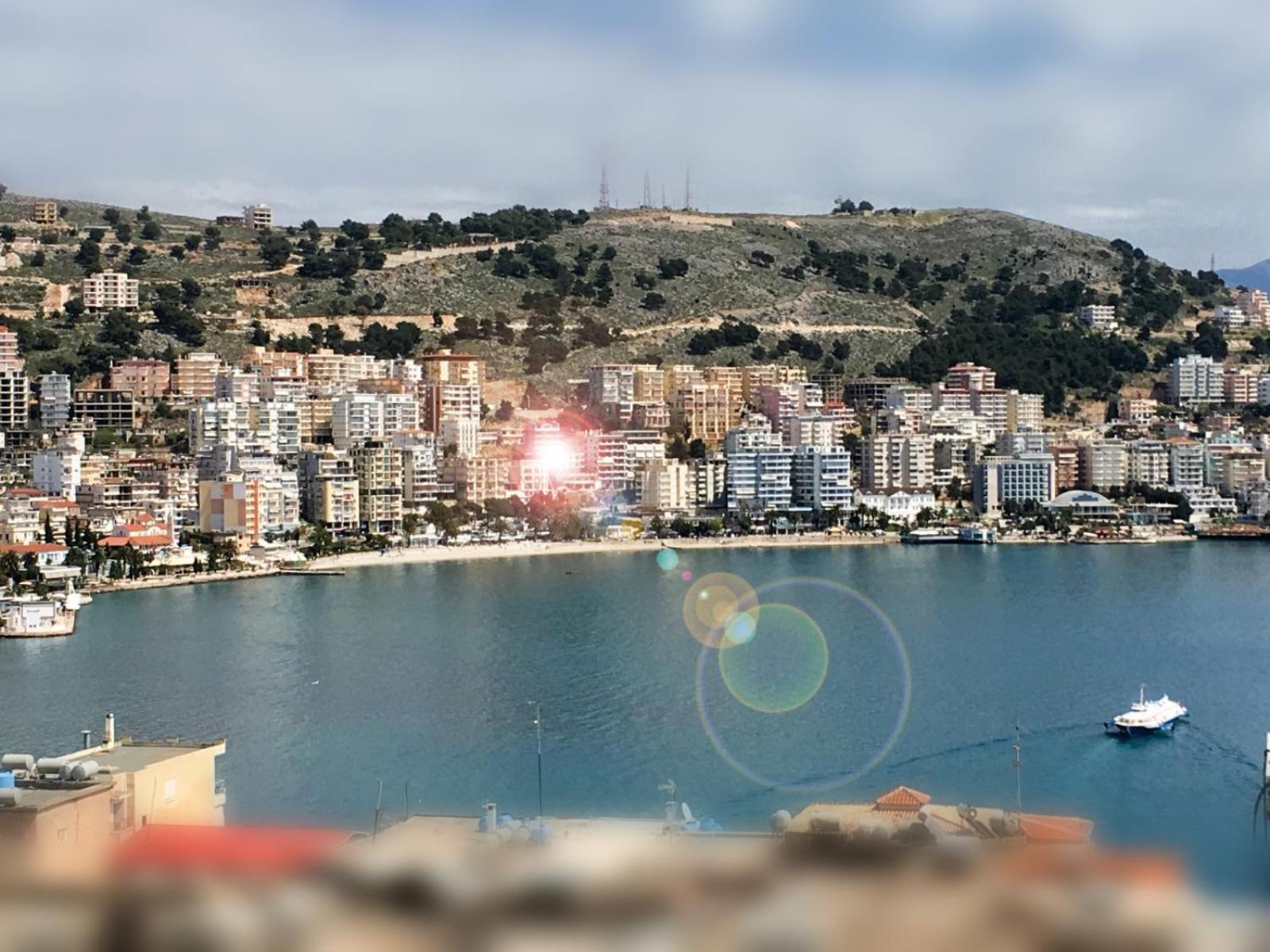 Luxury Holiday In Royal Apartment For King And Queen Sarandë Exterior foto