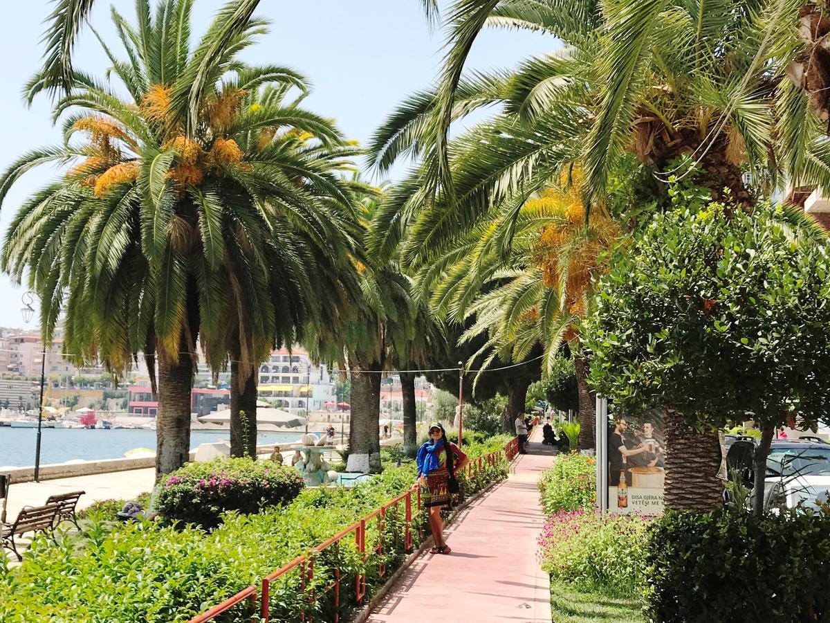 Luxury Holiday In Royal Apartment For King And Queen Sarandë Exterior foto